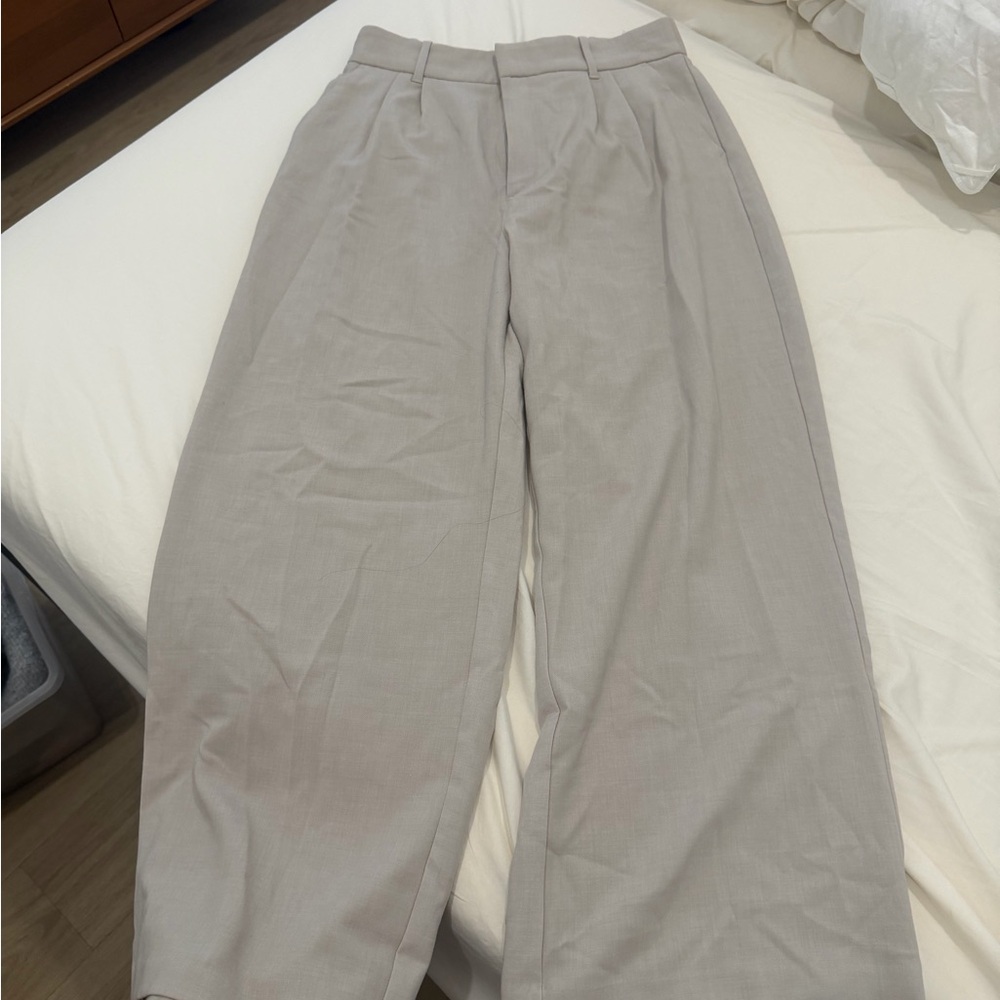 Abercrombie & Fitch Wide-Leg Trousers